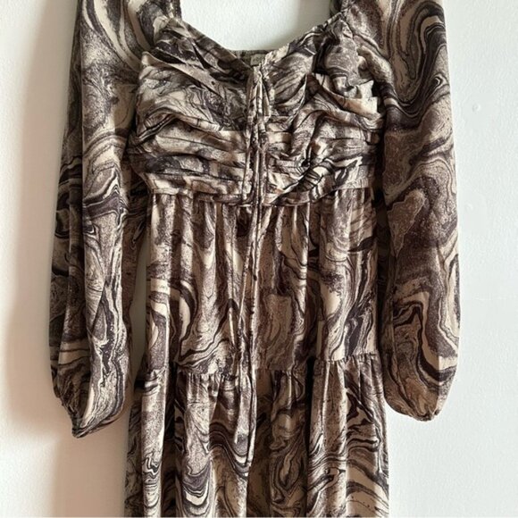 Moon River Sz L Marble Tiered Smocked Long Sleeves Bohemian Midi Dresss - Picture 4 of 11